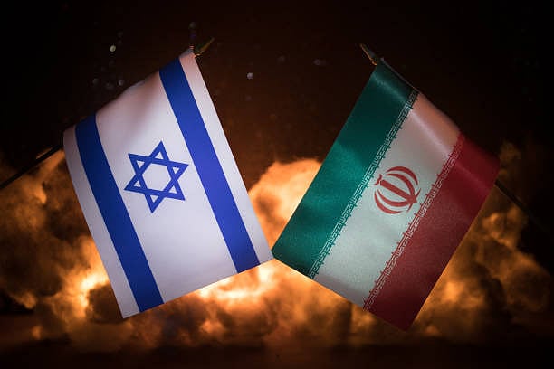 Iran : `இன்று இரவு முழு நாகரிகமும் அழிந்துவிடும் - ஈரான் போரில் ட்ரம்ப் எச்சரிக்கை!