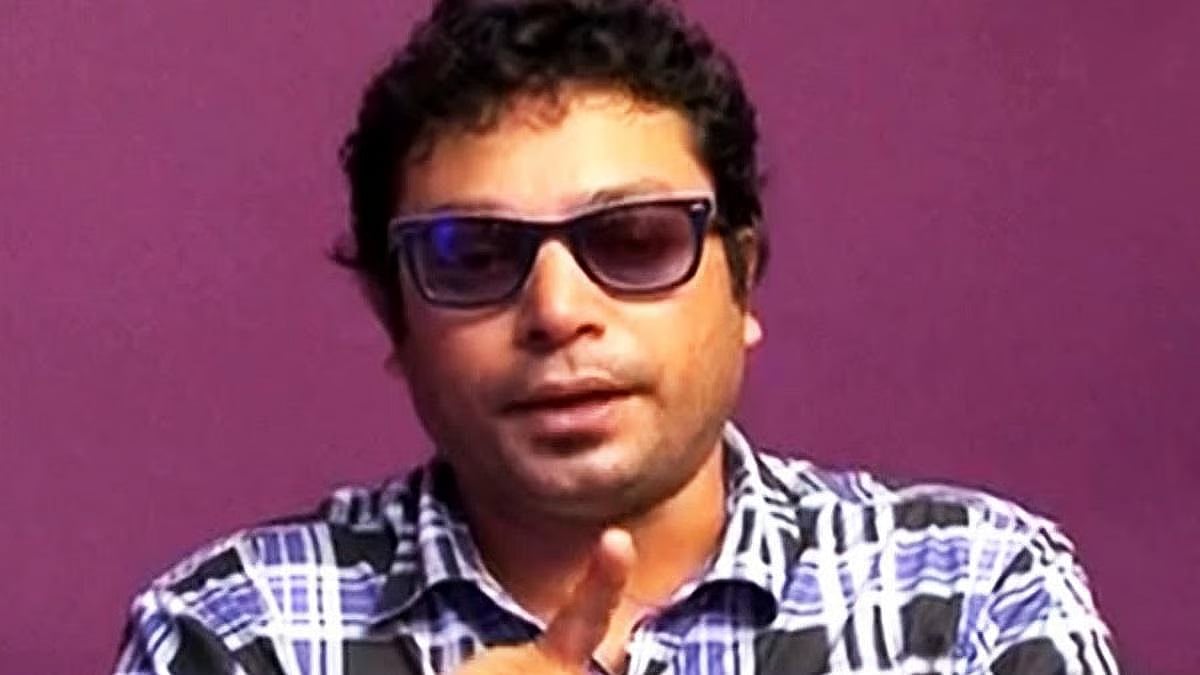 தூத்துக்குடி: அஜிதா ஆக்னலுக்கு சீட் மறுப்பு; த.வெ.க கொடியை கழற்றி வீசிய ஆதரவாளர்கள்!