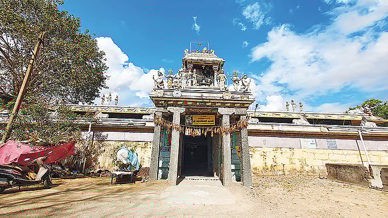 விழுப்புரம்-மாவட்டம்,-ஒழிந்தியாப்பட்டு-அரசலீஸ்வரர்:-தொழிலில்-நஷ்டம்-விலகும்...-ஆரோக்கியம்-மேம்படும்!