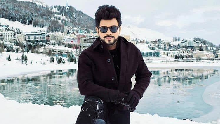 லீடர்:-``வெற்றிமாறனும்,-தனுஷும்-இந்தப்-படத்தைப்-பார்த்து.!---நடிகர்-லெஜண்ட்-சரவணன்-பெர