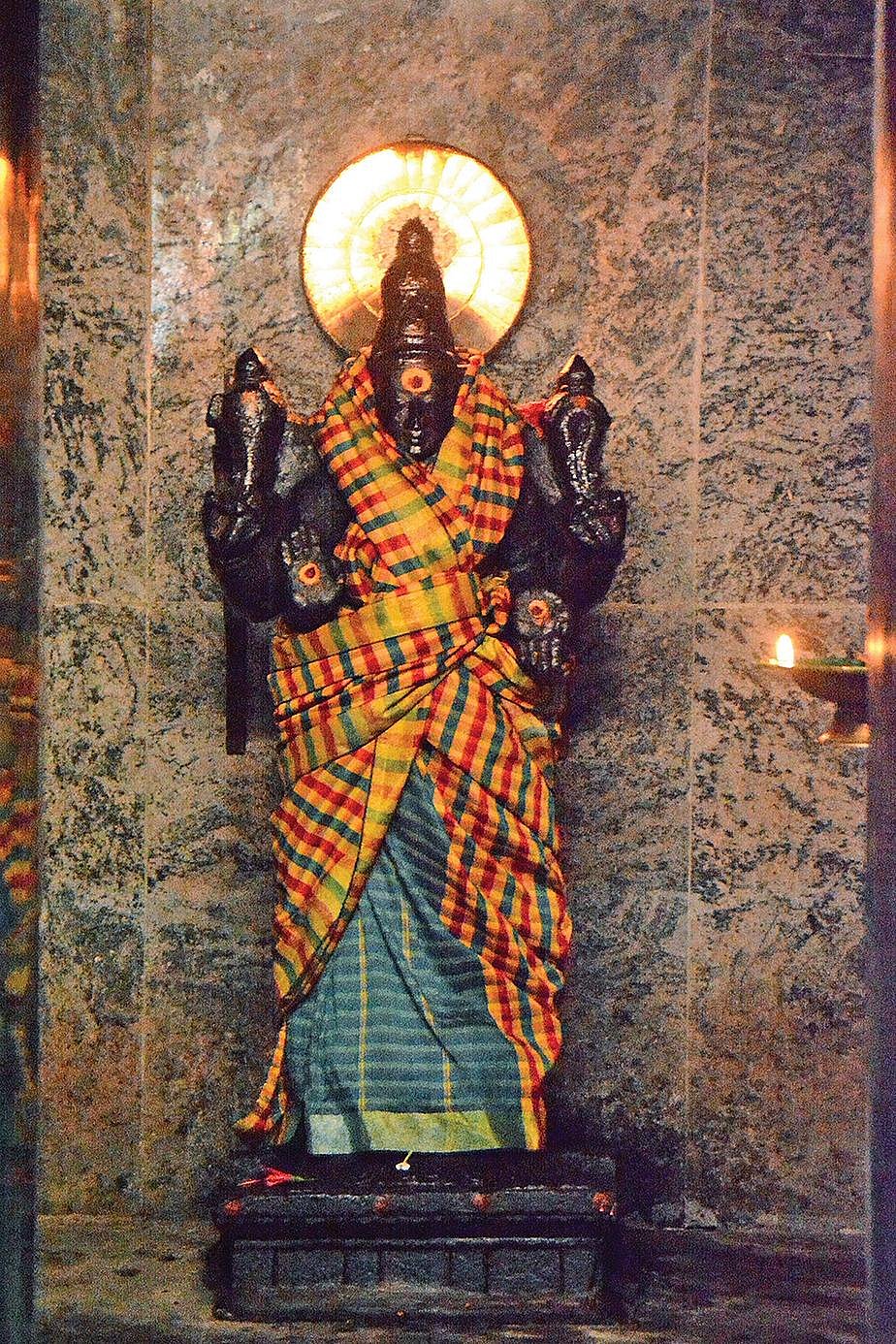 ராணிப்பேட்டை மாவட்டம், குடிமல்லூர் திருவந்தீஸ்வரர் கோயில்