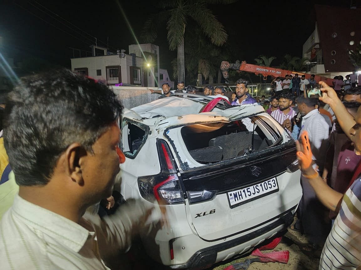 மகாராஷ்டிராவில் கிணற்றுக்குள் விழுந்த கார்; 7 மாணவர்கள் உட்பட 9 பேர் பலி; விபத்து நடந்தது எப்படி?