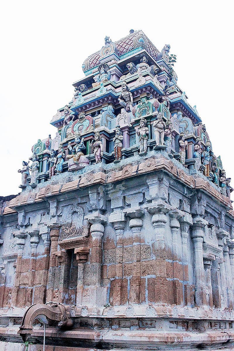 கரூர் மாவட்டம், வெள்ளியணை ஸ்ரீகல்யாண பிரசன்ன வெங்கட் ரமண பெருமாள்: தங்க  மோதிரம் தேள் ஆன அதிசயம்!