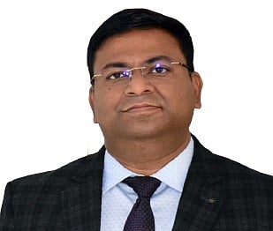 Doctor-Vikatan:-இருமுறை-பல்-துலக்கியும்-வாய்-துர்நாற்றம்...-குடல்-நோயின்-அறிகுறியா?