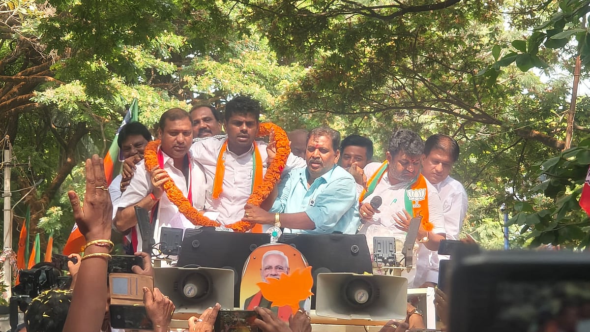 திமுக தோற்றால் கனிமொழி தனி கட்சி ஆரம்பிப்பார்! - அண்ணாமலை ஆரூடம்