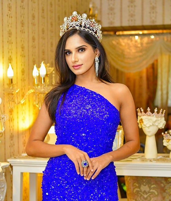 மிஸ்-இன்டர்நேஷனல்-இந்தியா-டு-இந்திய-ராணுவத்தின்-லெப்டினன்ட்-காஷிஷ்-மெத்வானியின&#