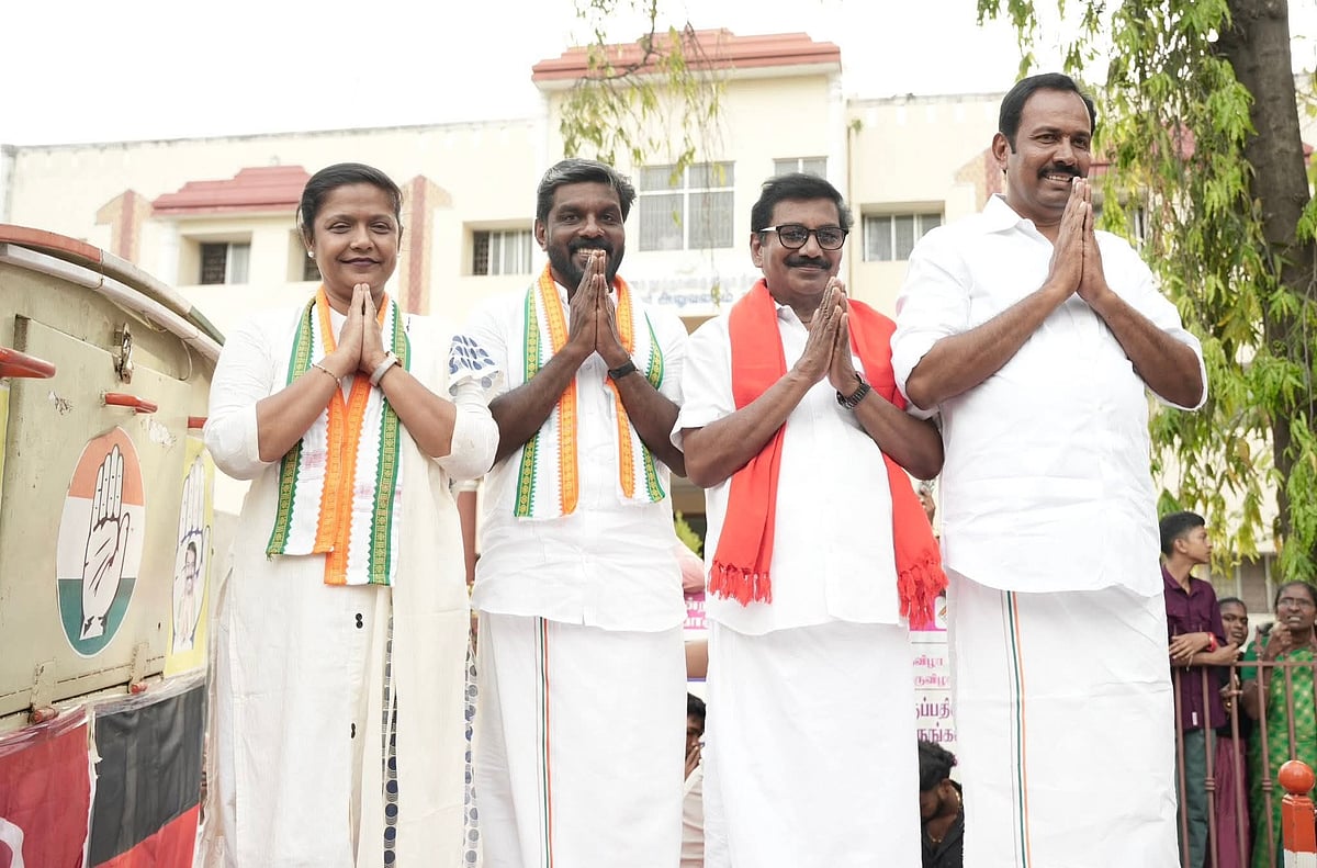 பத்மநாபபுரத்தில் வேட்பாளர்களை அறிமுகம் செய்த உதயநிதி