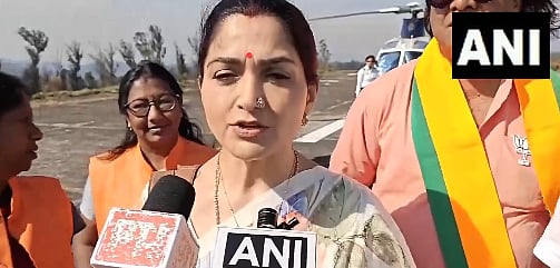 தொகுதி-மறுவரையறை:-``முதல்வரே...-படித்துத்-தெரிந்துகொள்ளுங்கள்---நடிகை-குஷ்பு-காட்டம்