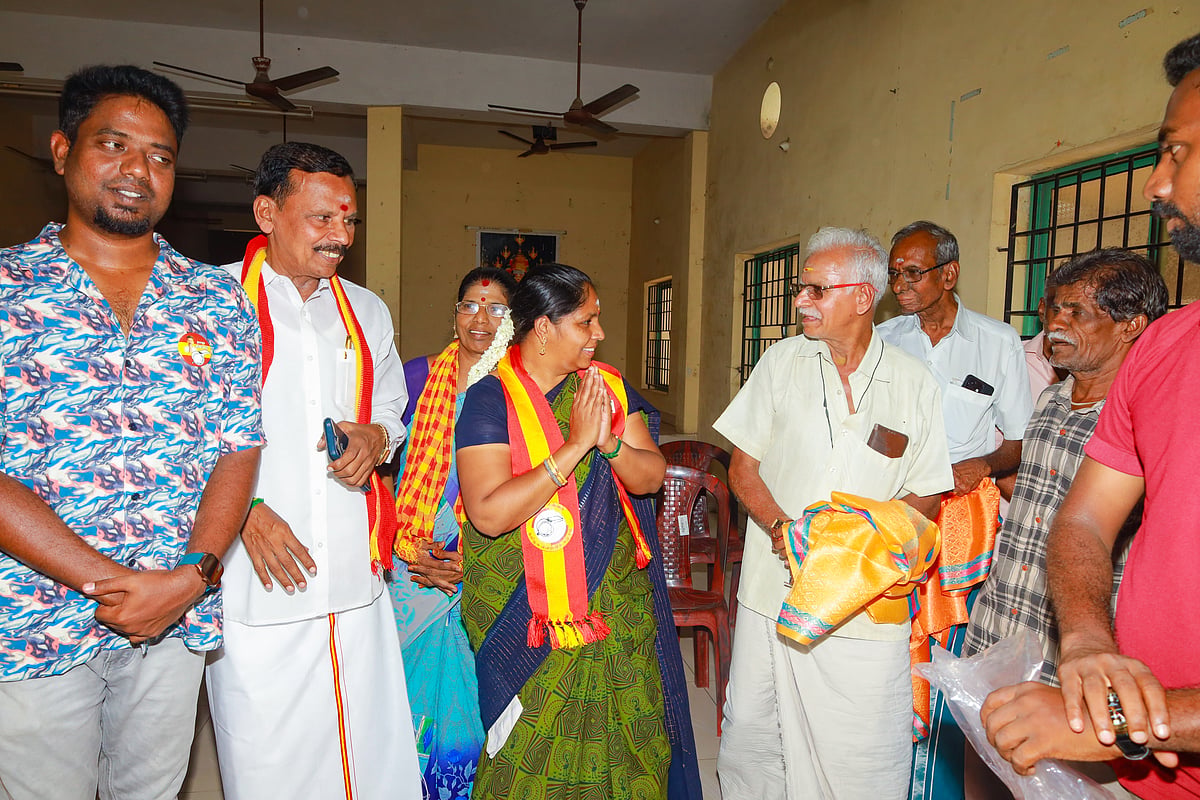 பல்லாவரத்தை-முன்மாதிரி-தொகுதியாக-மாற்றுவேன்---தவெக-வேட்பாளர்-காமாட்சி-ஜெயகிருஷ்&