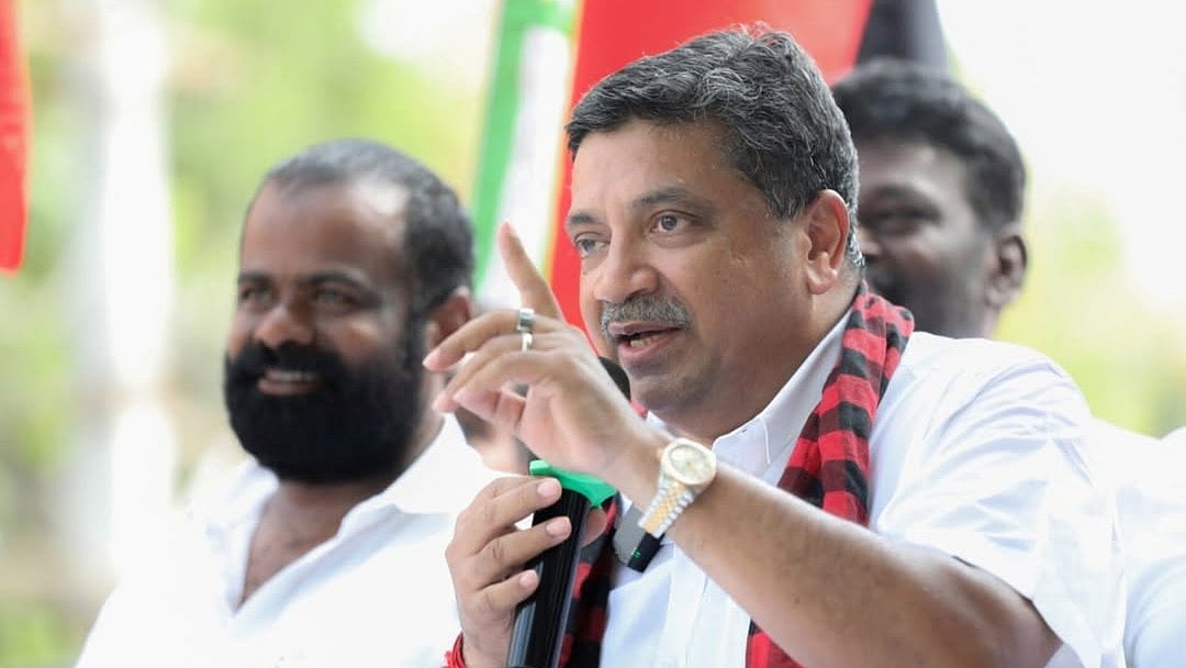 Delimitation: "மதுரை கோடை வெயிலில் வெள்ளைச் சட்டைக்கு மீண்டும் மாறியதில் மகிழ்ச்சி" - PTR