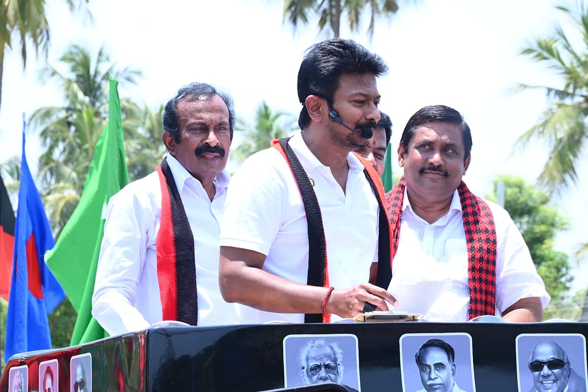 ஈரோட்டில் உதயநிதி ஸ்டாலின் தேர்தல் பிரசாரம் | Photo Album