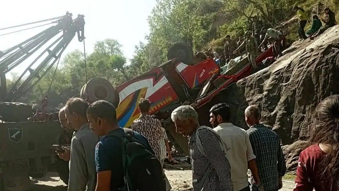 ஜம்மு காஷ்மீரின் உதம்பூர் பேருந்து விபத்து