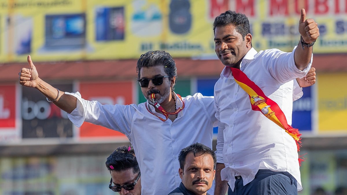 ஆதவ் அர்ஜுனா - விஜய் தவெக