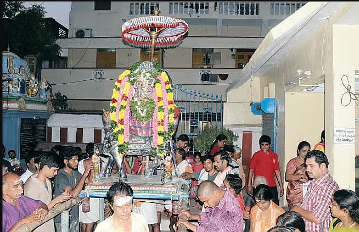 மயிலாப்பூர் காரணீஸ்வரர் திருக்கோயில்