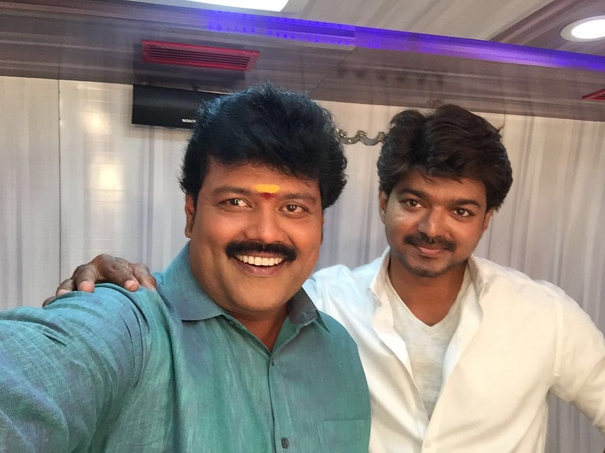 நடிகர் ஶ்ரீமன் - விஜய்