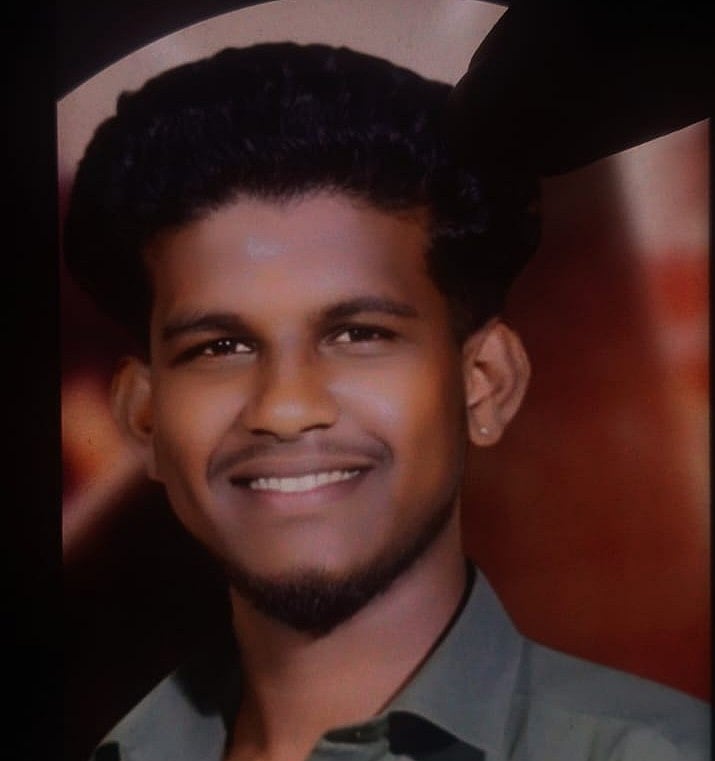 தாய் இறந்த சோகத்தில் தற்கொலை செய்து கொண்ட மகன் தினேஷ்