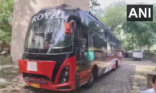 வன்கொடுமை நடந்த ஆம்னி பேருந்து