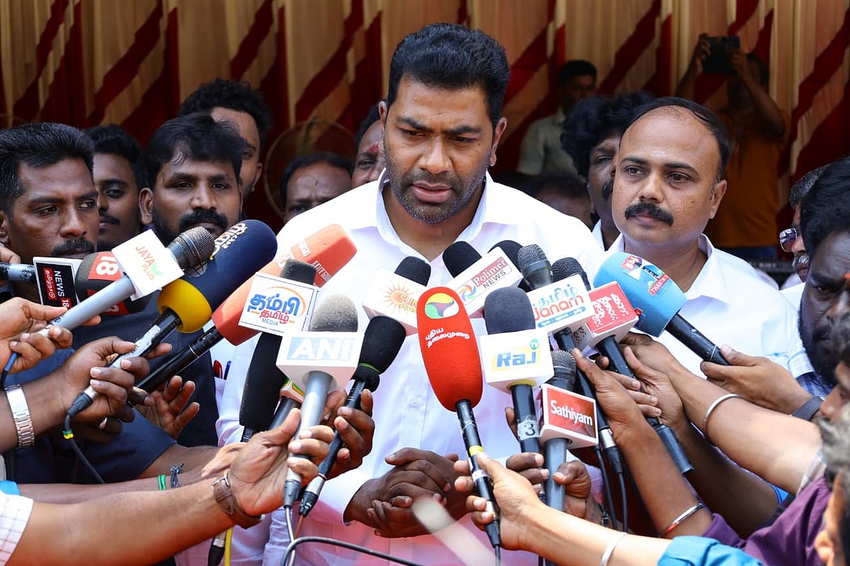 அமைச்சர் ஆதவ்