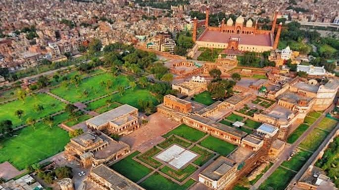 பாகிஸ்தான் லாகூர்