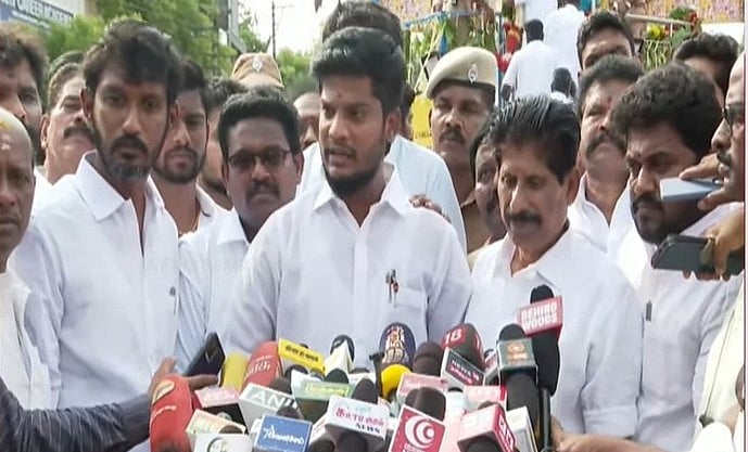 அமைச்சர் ரமேஷ்