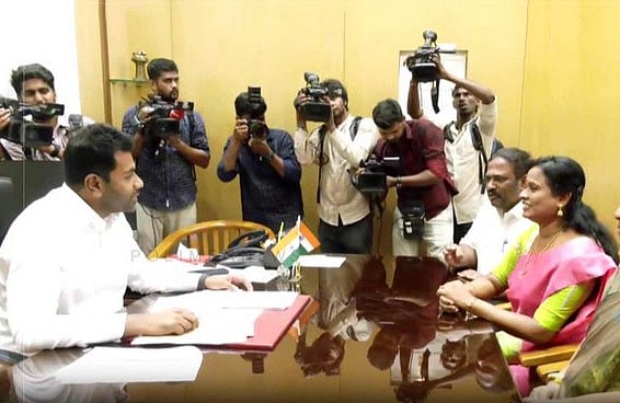 தவெகவில் இணைந்த எம்எல்ஏக்கள்