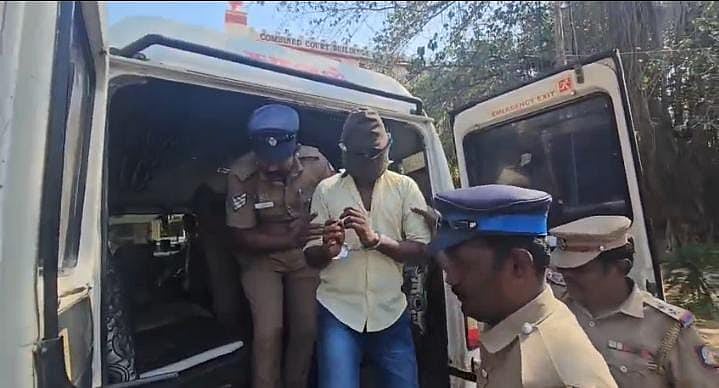 நீதிமன்றத்திற்கு அழைத்து வரப்பட்ட தர்ம முனிஸ்வரன்