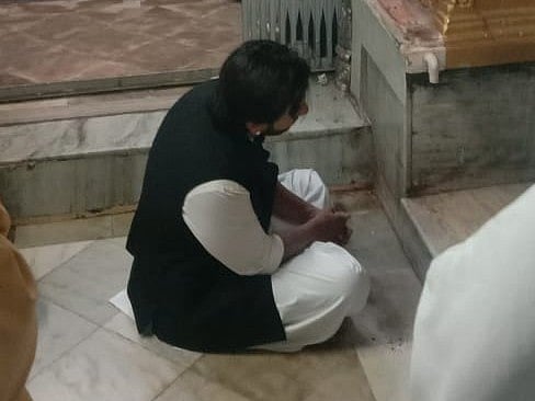 சாமுண்டீஸ்வரி அம்மனிடம் மன்னிப்பு கேட்ட ரன்வீர் சிங்