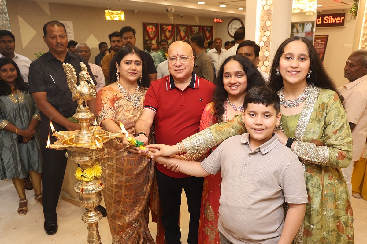 Lalithaa Jewellers - Porur New Showroom