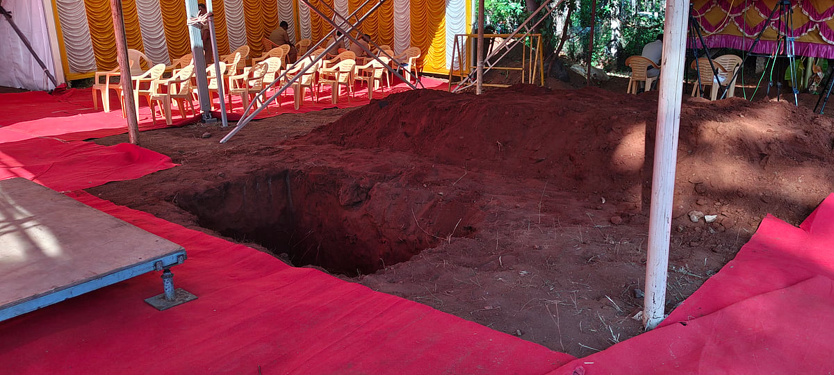 பாரதிராஜாவுடன் உடல் அடக்கம் செய்யப்பட இருக்கும் இடம்