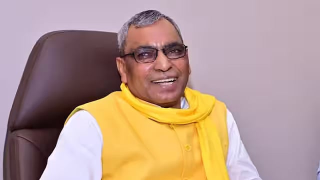 ஓம் பிரகாஷ் ராஜ்பர் 