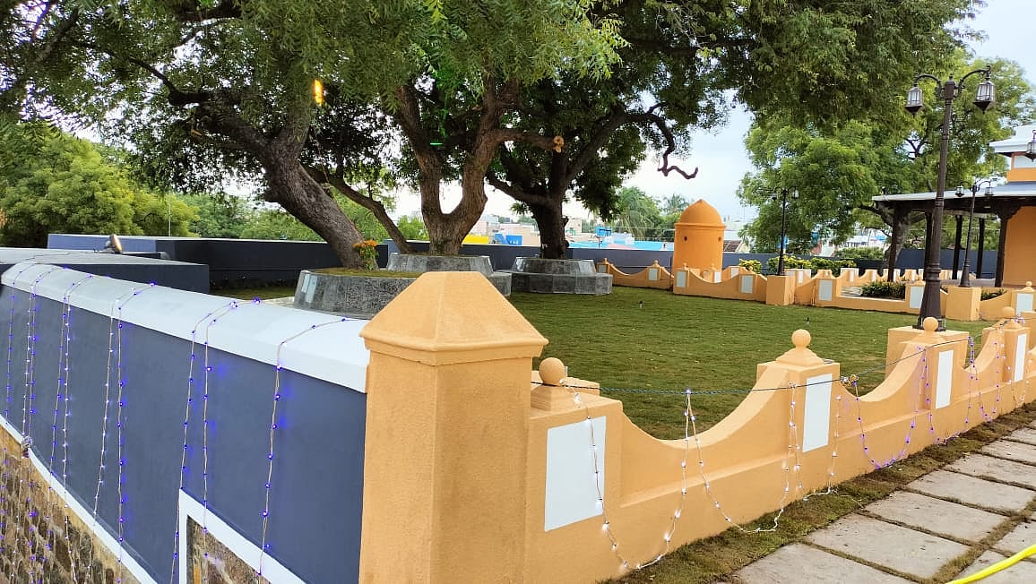 பாளையங்கோட்டை - மேடை காவல் நிலையம்