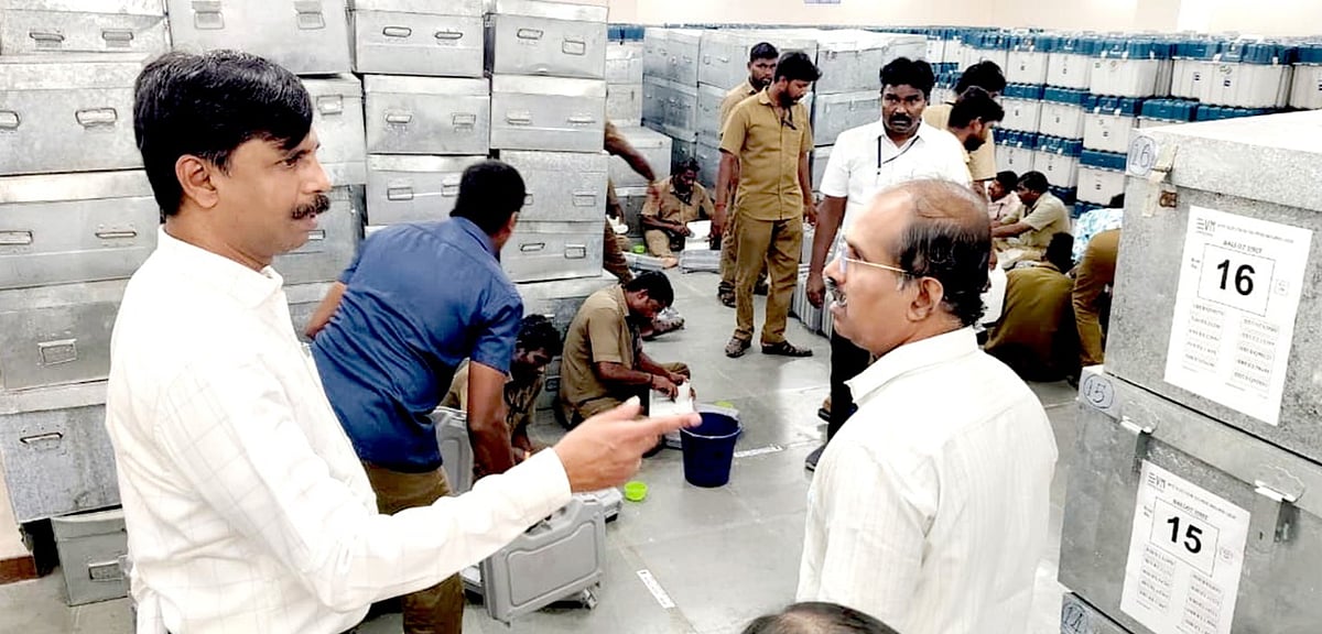 இடைத்தேர்தலுக்குத் தயாராகும் ஈரோடு, திருப்பூர்; மீண்டும் களமிறங்கும் அலுவலர்கள்!