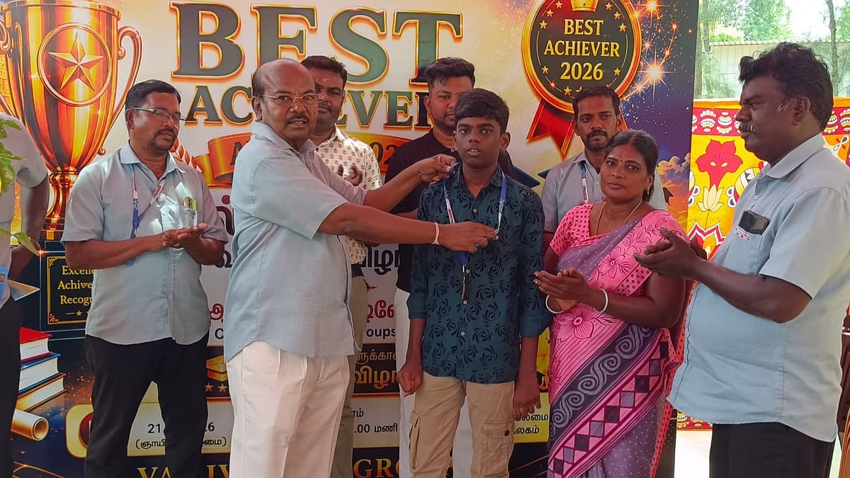  vadivel crackers 