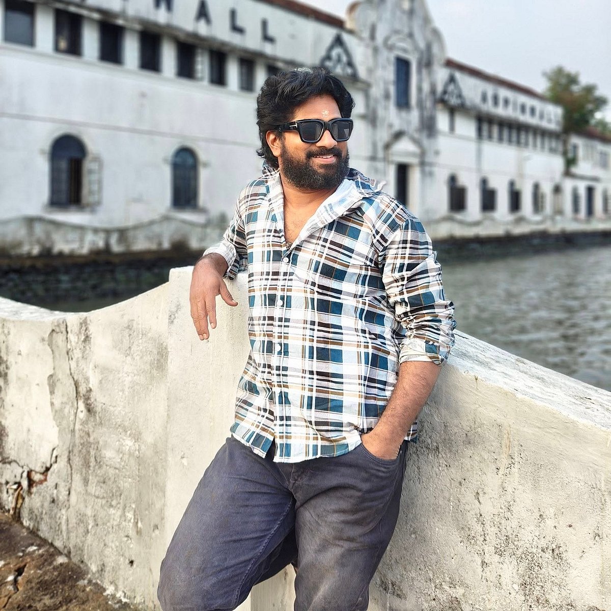 Dupe Artist - Koteeswaran - Karuppu