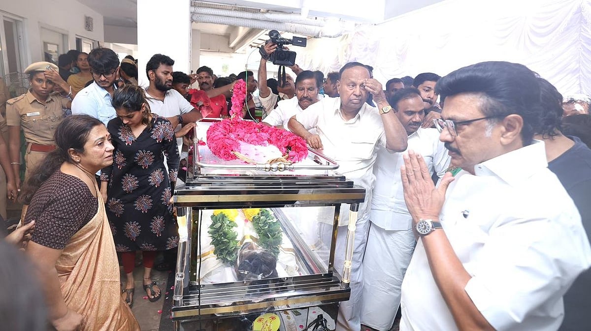 பாக்யராஜ் மறைவிற்கு ஸ்டாலின் அஞ்சலி