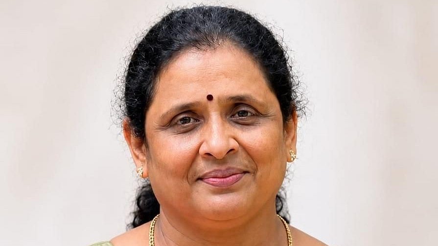 உள்நோக்கத்துடன் நடவடிக்கை?– லஞ்ச ஒழிப்பு துறை ஆய்வாளருக்கு விதிக்கப்பட்ட சஸ்பென்ஷனுக்கு இடைக்கால தடை