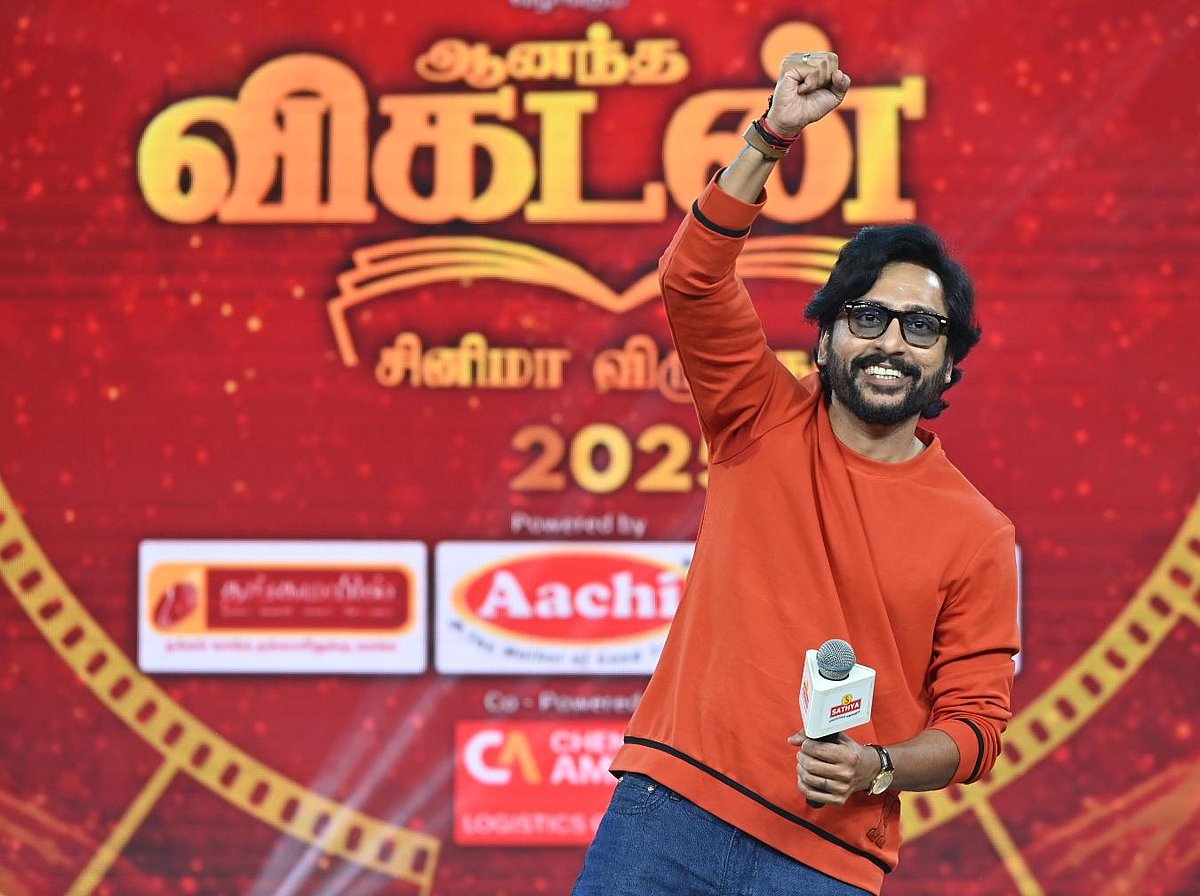 `ஒருமுறை வெற்றிபெறுவது எளிது; ஆனால், அந்த வெற்றியைத் தக்கவைக்க..! - விகடன் மேடையில் ஆர்.ஜே பாலாஜி