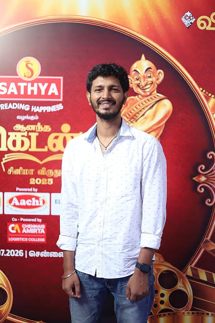 ஆனந்த விகடன் சினிமா விருதுகள் 2025 ``விகடனை வாசிச்சு சினிமா கனவை வளர்த்துகிட்டேன் - ஸ்ரீகணேஷ்
