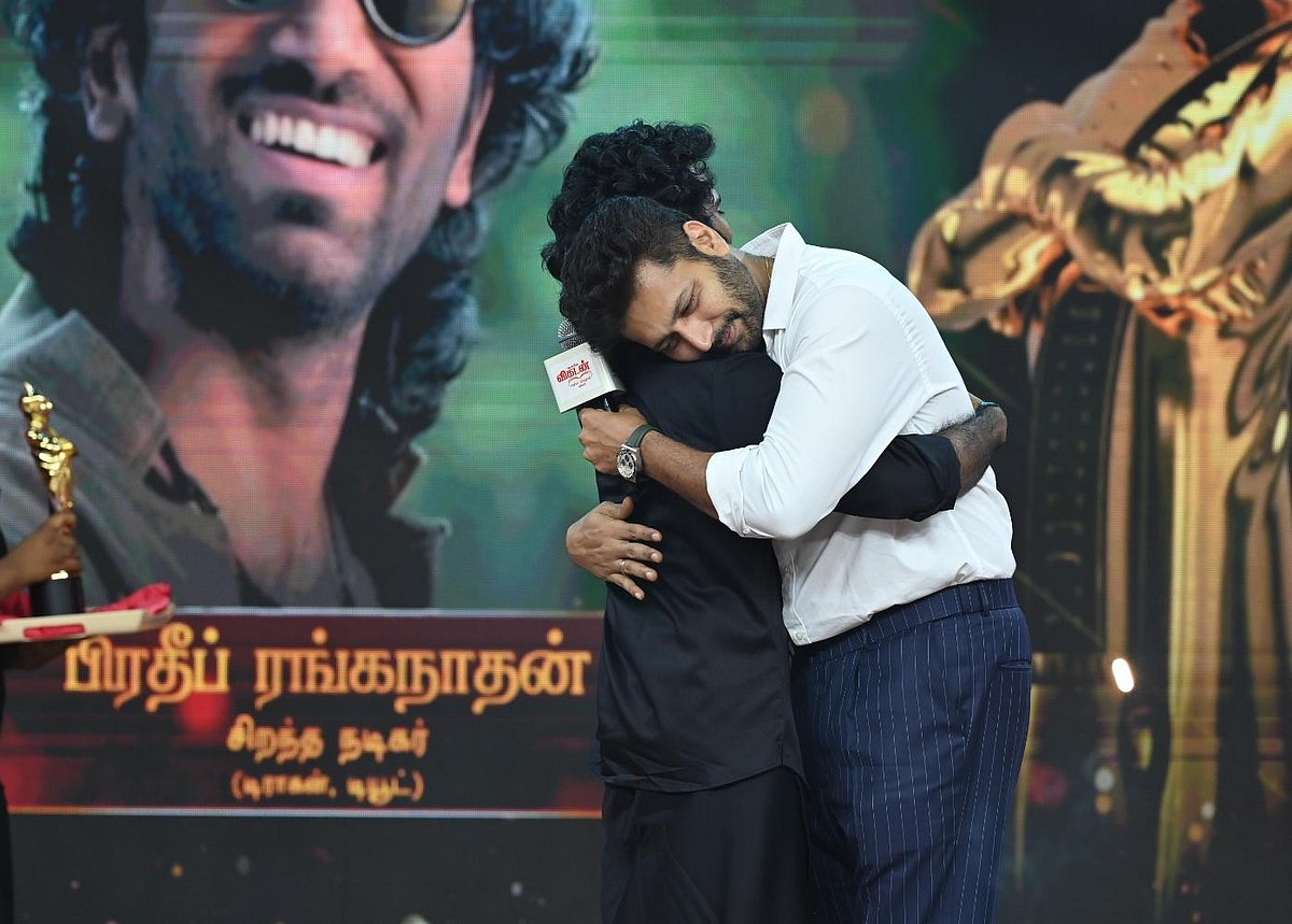பிரதீப் ரங்கநாதன் - ரவி மோகன்