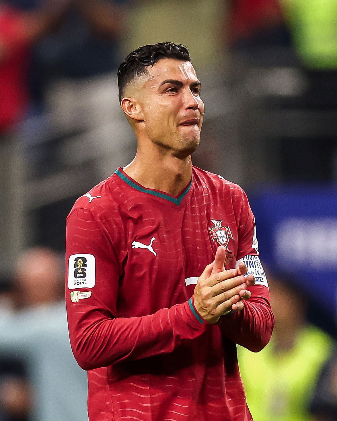 Ronaldo: `கால்பந்து எல்லாவற்றையும் கொடுத்தது... அவர் விரும்பிய ஒன்றை தவிர.! - கலங்கி நின்ற ரொனால்டோ