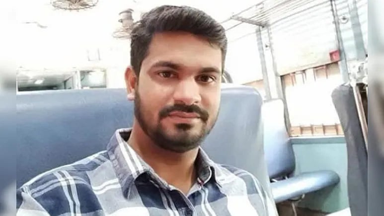 குடும்ப சண்டை; மொபைல் போன் கொண்டு தாக்கிய மனைவி - காயமடைந்த கணவர் உயிரிழந்த சோகம்