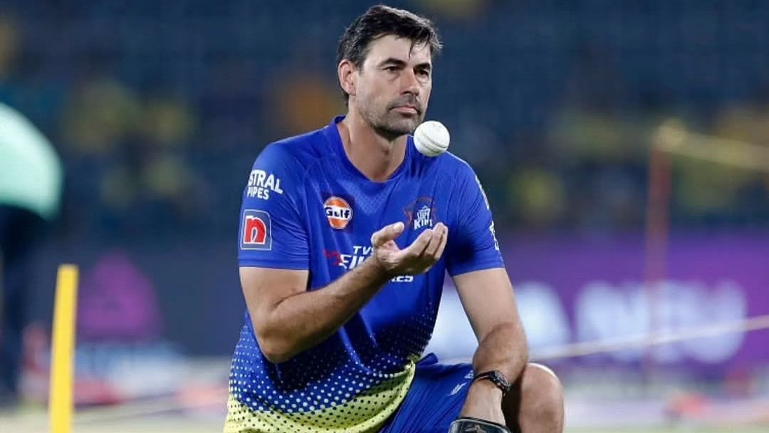 CSK: 18 ஆண்டுகாலப் பயணம்; 5 முறை கோப்பை வென்ற பயிற்சியாளர் - சிஎஸ்கேவில் இருந்து விலகிய ஃப்ளெமிங்
