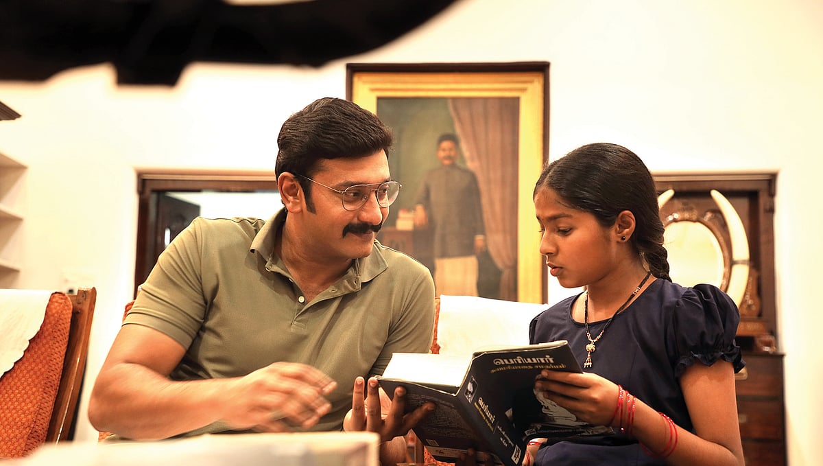 அருள்வான் விமர்சனம்: மலைவாழ் சிறுமியின் கல்விக்கான போராட்டம்; அருள்நிதியின் டிராமா இலக்கை அடைகிறதா?