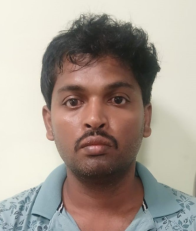 சென்னை: ரூ.11 லட்சம் மதிப்புள்ள கள்ளநோட்டுகள் பறிமுதல் - டிராவல்ஸ் அதிபர் சிக்கிய பின்னணி!