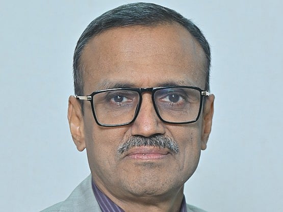 இந்திய அணுமின் கழகம் லிமிடெட்டின் பொறுப்புத் தலைவரும் நிர்வாக இயக்குநருமான வி. ராஜேஷ்