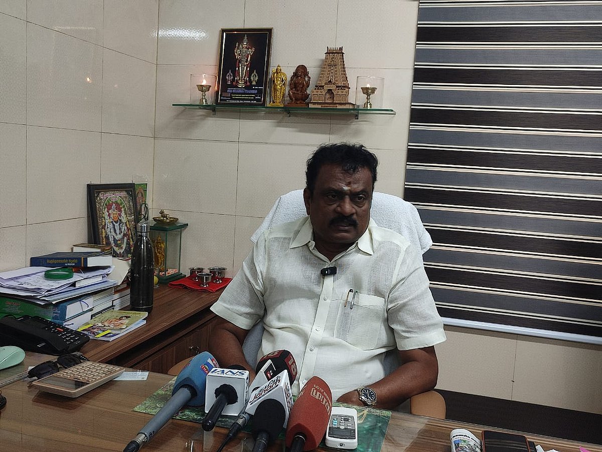 சுகுமார் எம்.எல்.ஏ