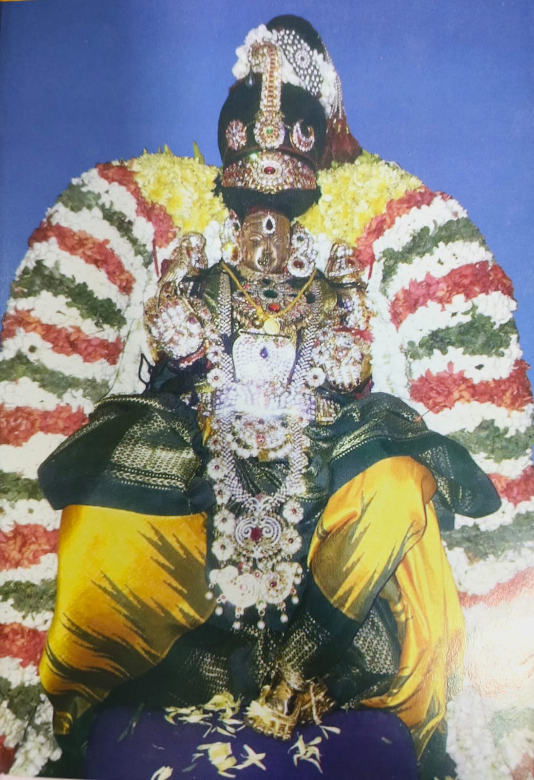 அமைந்தகரை வரதராஜப் பெருமாள் கோயிலில் வேண்டும் வரம் தரும் விளக்குபூஜை... நீங்களும் கலந்துகொள்ளலாம்!