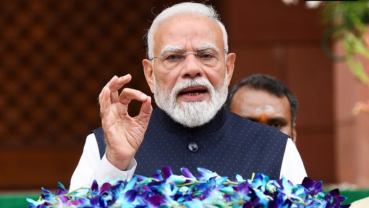`நான் அந்த 56 வயது இளைஞரைப் பற்றி பேசவில்லை.! - நாடாளுமன்ற வளாகத்தில் மோடி மறைமுக கிண்டல்