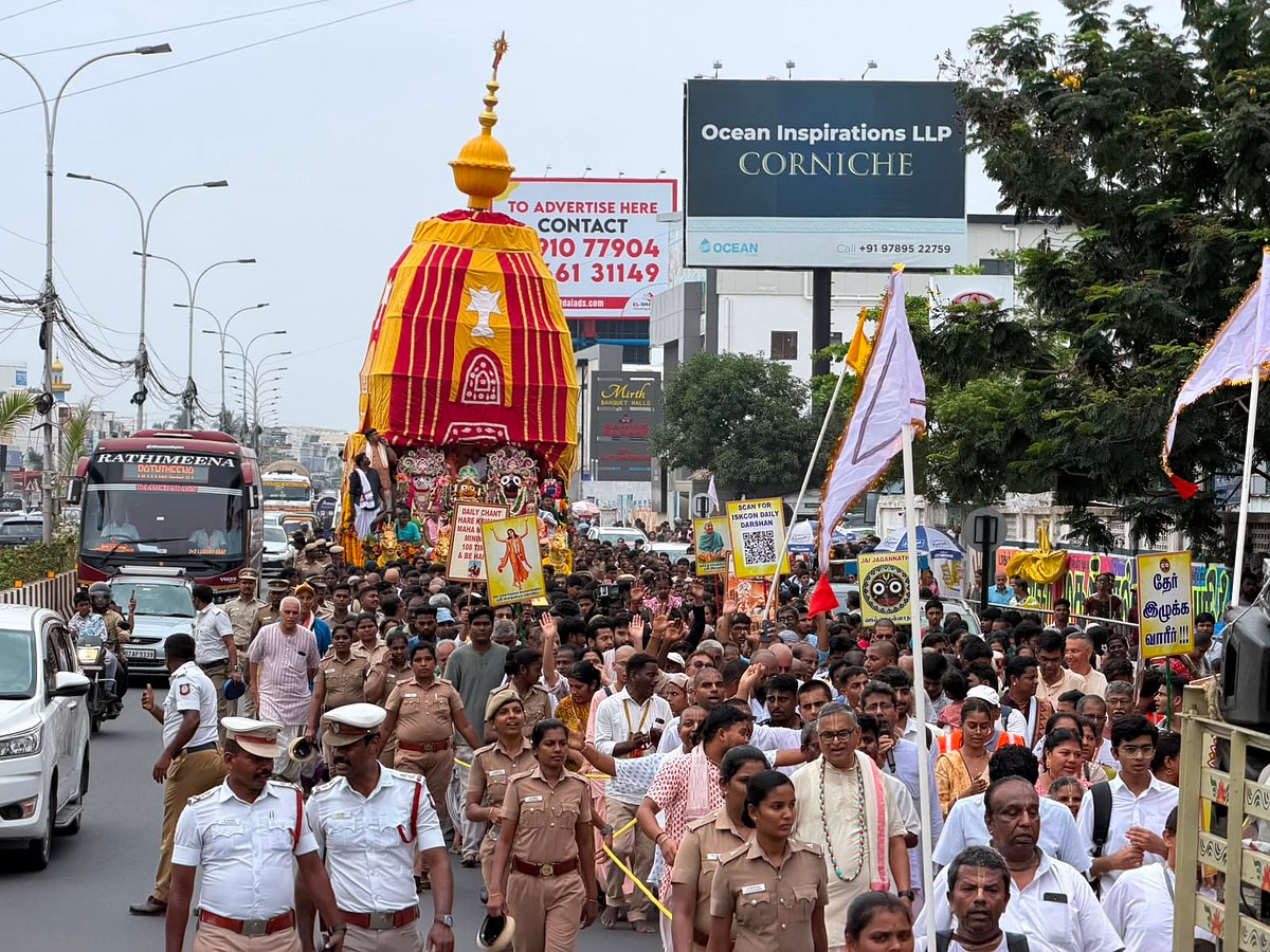 ஜெய் ஜகந்நாத் கோஷம்... திரண்ட கிருஷ்ணபக்தர்கள்... சென்னையில் களைகட்டிய ரத யாத்திரை!