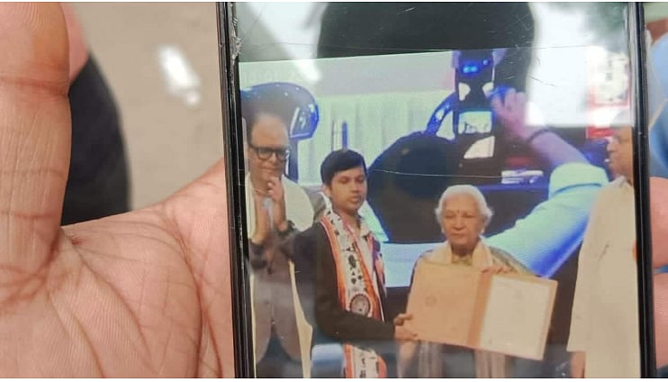 உயிரிழந்த ஆனந்த் குமார்